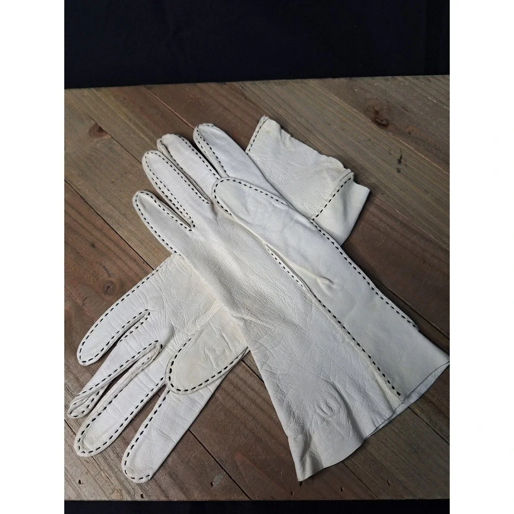 Vintage Tailored Gloves Gloversville NY White Leather Black Whipstitch Size 7
